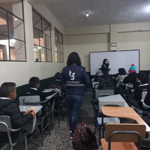 Institución del PDH realiza conversatorio con estudiantes de Alta Verapaz