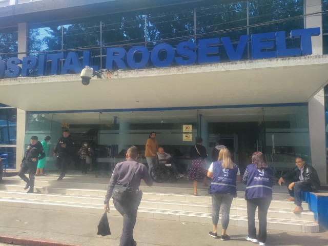Verifican denuncias en Hospital Roosevelt e Instituto Guatemalteco de Seguridad Social